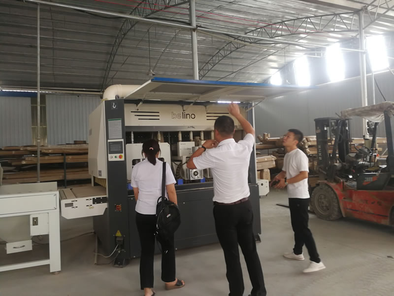 樓梯木業(yè) (1).jpg